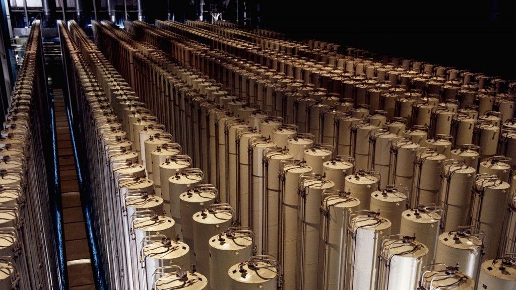 Centrifuges enriching uranium (illustrative photo: US Department of Energy/Wikimedia Commons)