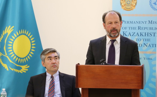 Executive director Daryl G. Kimball, speaking at the Permanent Mission of Kazakhstan to the United Nations, October 26, 2021 