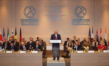 U.S. Secretary of State Rex Tillerson speaks January 23 in Paris in support of the French initiative against the perpetrators of chemical attacks in Syria.  (Photo: JACQUES DEMARTHON/AFP/Getty Images)