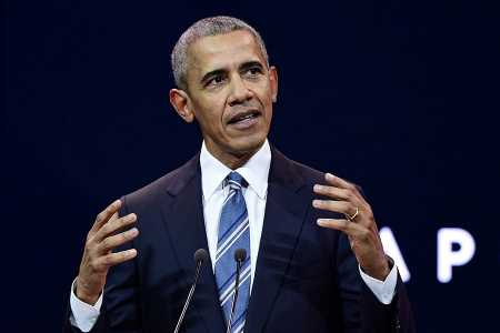 Former President Barack Obama speaks at an innovative communications conference in Paris, on December 2, 2017. (Photo: Martin Bureau/AFP/Getty Images)