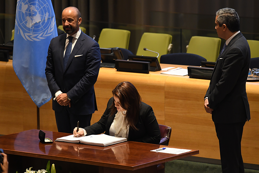 Honduran Foreign Minister Maria Dolores Aguero Lara signs the Treaty on the Prohibition of Nuclear Weapons at the United Nations on Sept. 20, 2017. Honduras deposited its instrument of ratification on Oct. 24, triggering the treaty's entry into force in 90 days. (Photo: Darren Ornitz/ICAN)