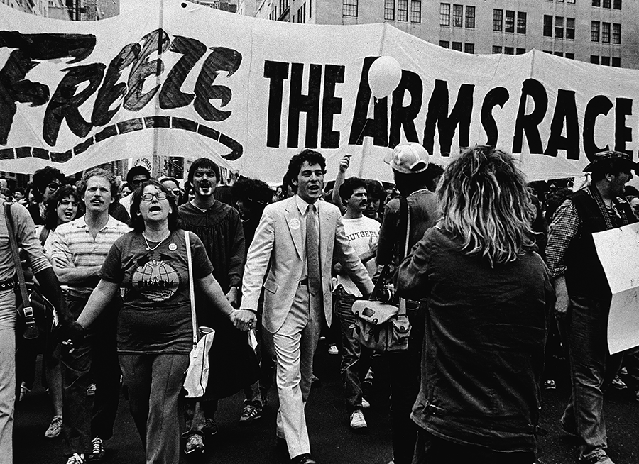 Demonstrators march toward Central Park during a massive nuclear disarmament rally, when about 750,000 activists gathered to demand a nuclear arms freeze, in New York City on June 12, 1982. (Photo by Lee Frey/Authenticated News/Getty Images)