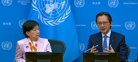 UN disarmament chief Izumi Nakamitsu (L) and Ambassador Do Hung Viet, president of the 11th nuclear Nonproliferation Treaty Review Conference, address reporters May 22 at the meeting’s closing press conference. Viet admitted disappointment that the conference failed to agree on an outcome document. (UN photo)