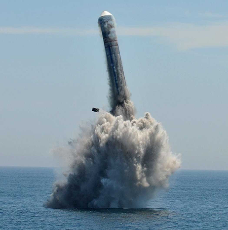 A version of this Julang-2 ballistic missile may be what China successfully test launched from a submarine July 6 toward a location in the Pacific Ocean. (Photo by Wikipedia)