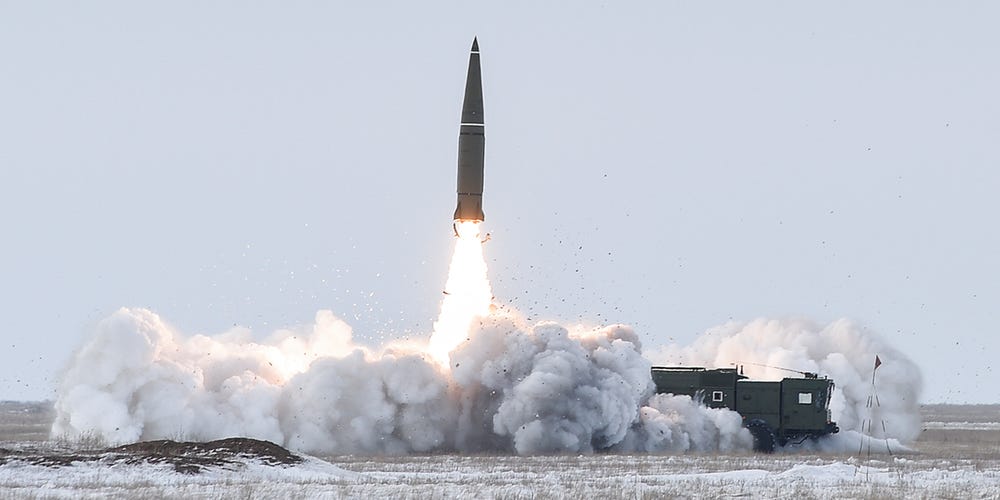 A short-range Iskander missile system flight test. Russian intermediate-range missiles, like the controversial 9M729, are launched from similar platforms. (Photo credit: Russian Defense Ministry.)