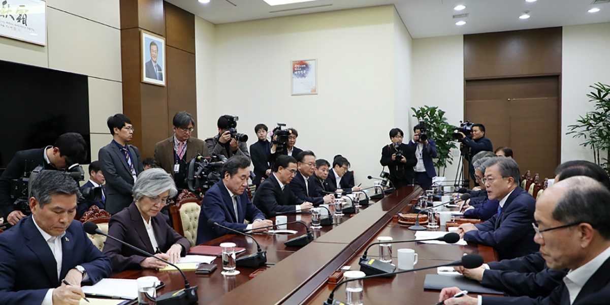 South Korean President Moon Jae-in convenes a National Security Council meeting on March 4. Photo: Republic of South Korea Blue House.