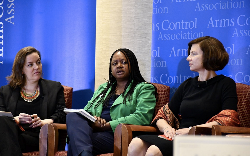 Alex Bell moderates a discussion with Amb. Bonnie Jenkins (Women of Color Advancing Peace and Security) and Heather Hurlburt (New America) on “Breaking Barriers to Gender Inclusivity in the Nuclear Policy Field.” (Photo: Allen Harris/ACA)