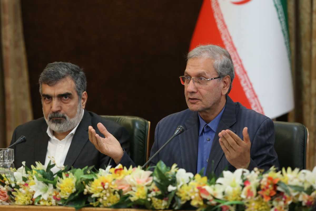 Iran's Atomic Energy Organisation spokesman Behrouz Kamalvandi and government spokesman Ali Rabiei giving a joint press conferencd in Tehran, July 7, 2019. (Photo: Iranian Presidency/AFP/Getty Images)